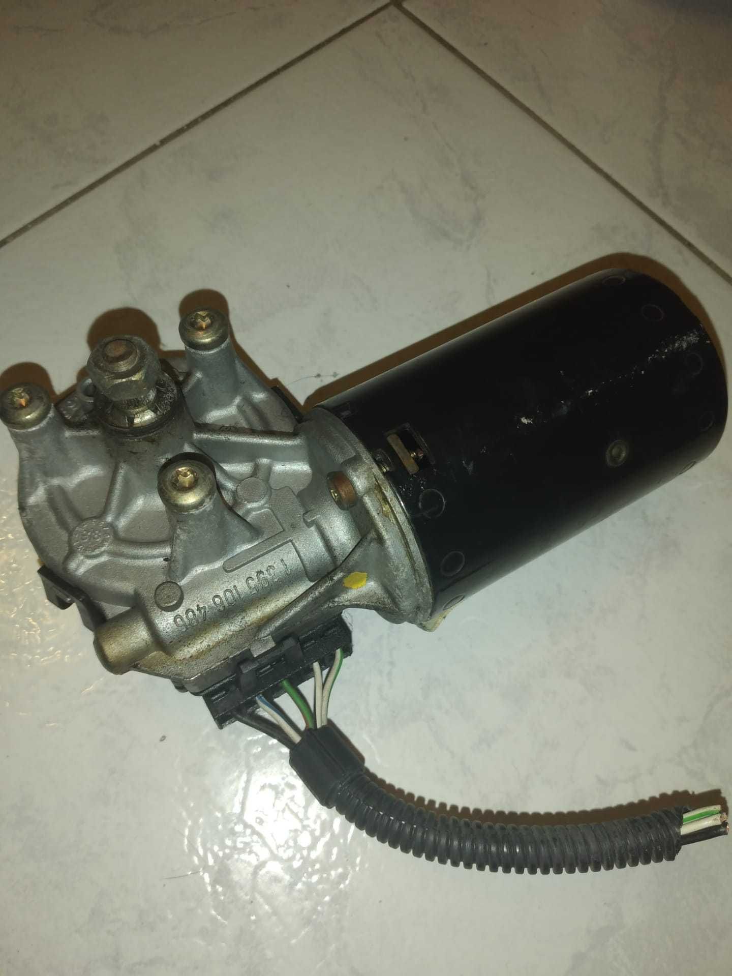 Motor limpa para brisas Ford Focus 88 /02