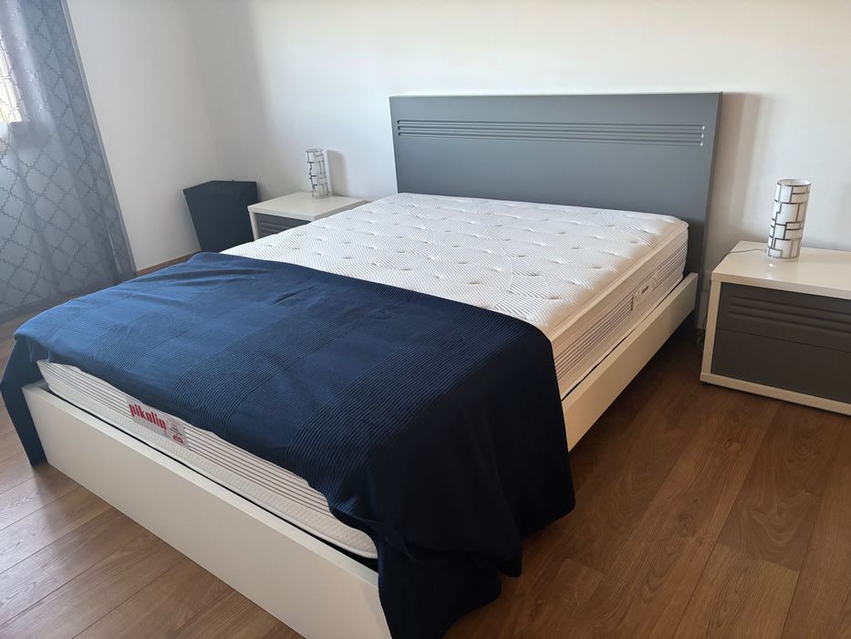 Mobília de Quarto em estado Novo