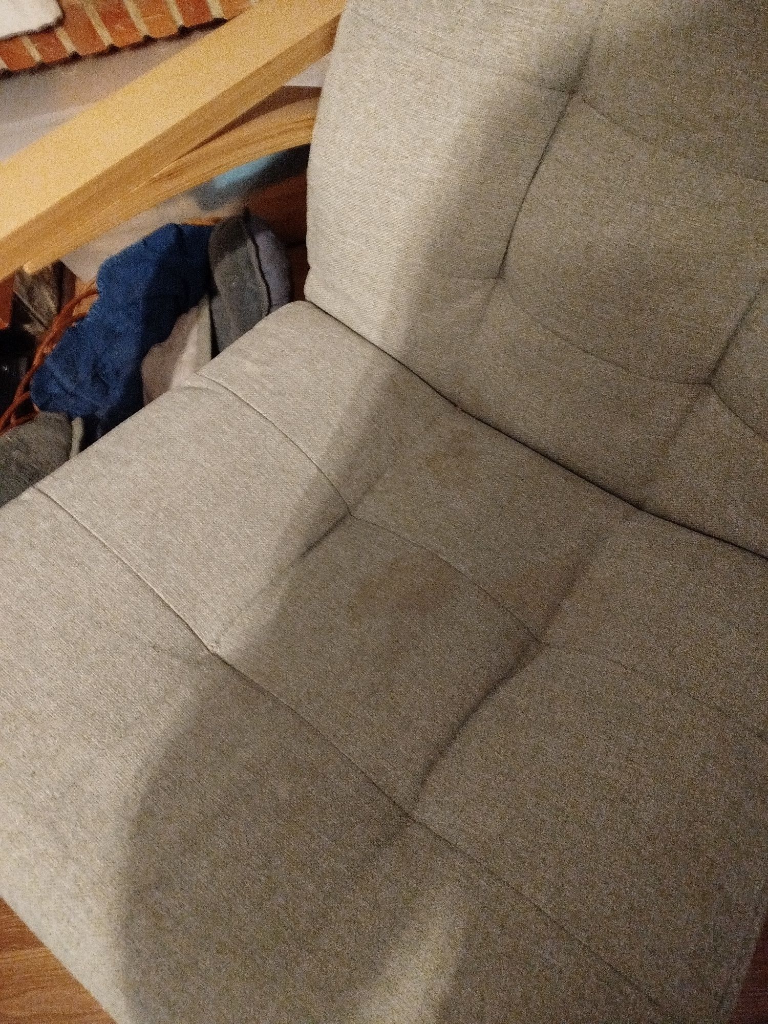 Cadeira de baloiço IKEA