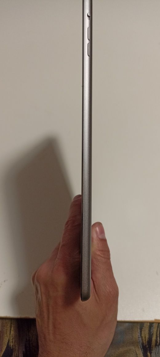 Планшет iPad Air 32gb