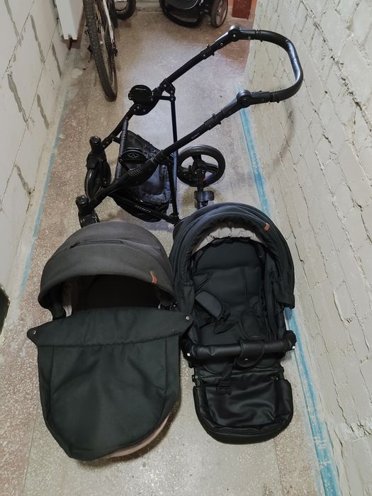 Angelina Respect дитячий візок 2в1