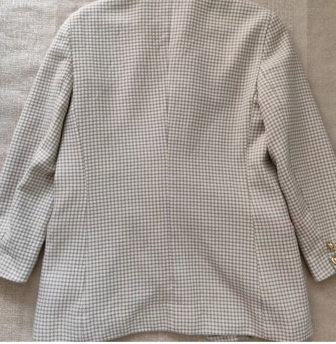 Розкішний вовняний жакет піджак