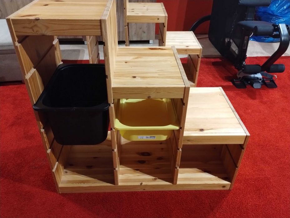 Trofast Ikea regał schodkowy
