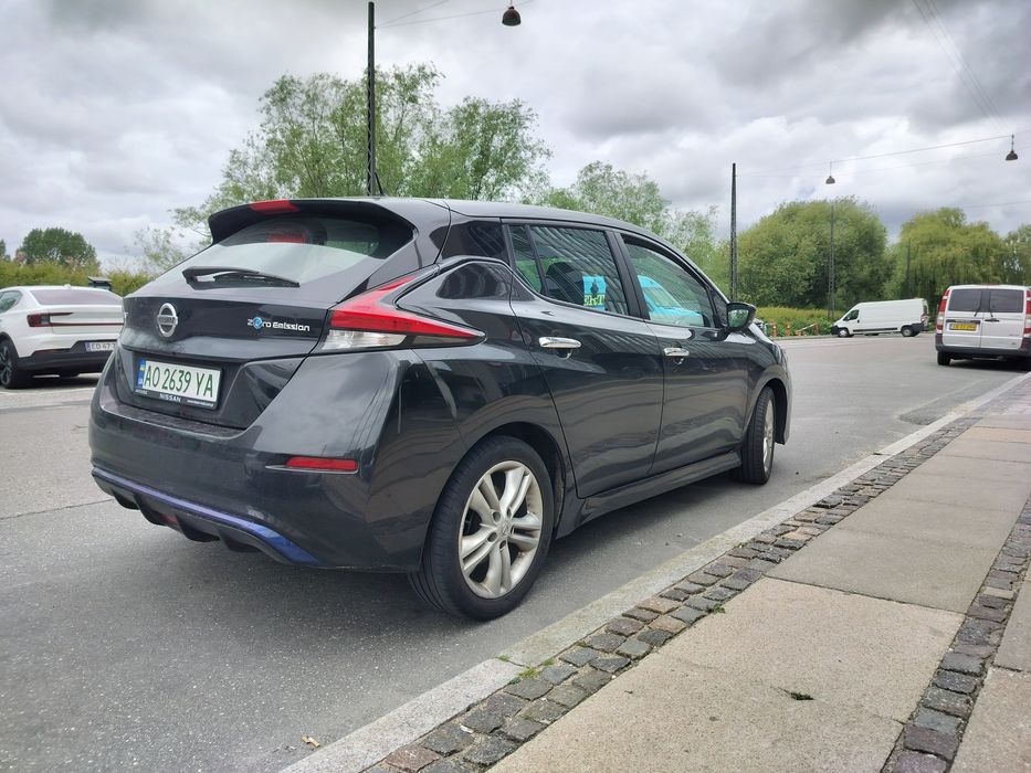 Продаю Nissan Leaf 2 40кВт