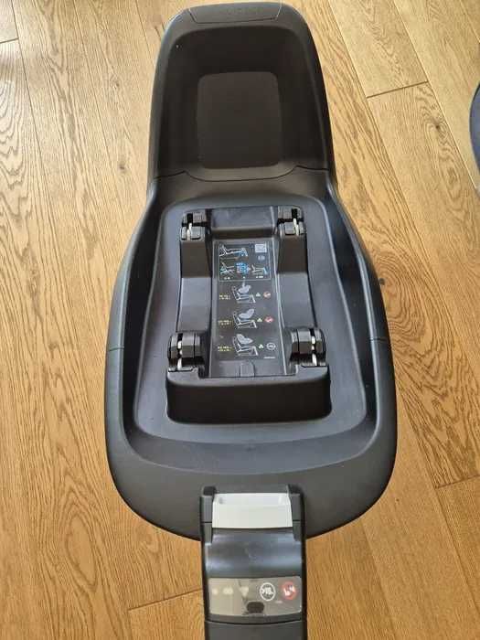 Fotelik Maxi Cosi 2 way Pearl plus baza 2wayFix