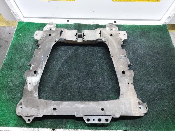 Charriot frente RENAULT Clio II (BB0/1/2_, CB0/1/2_)