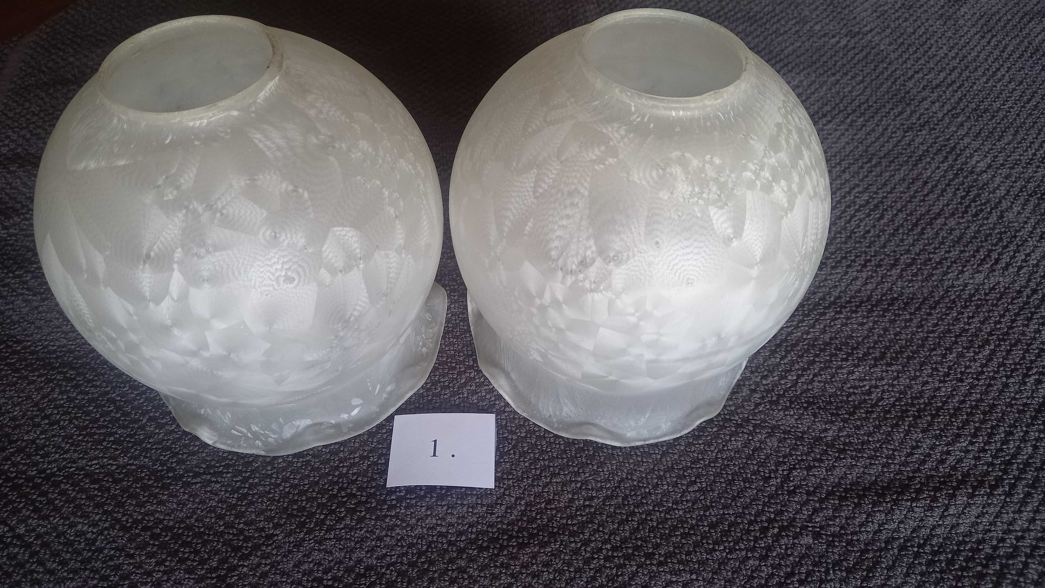 Lampa naftowa, klosze/tulipany