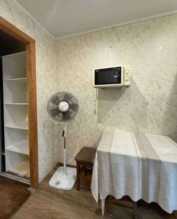 2 кім в ЦЕГЛІ середній поверх район ЛЕСІ УКРАІНКИ (ПУШКІНА) (718565)