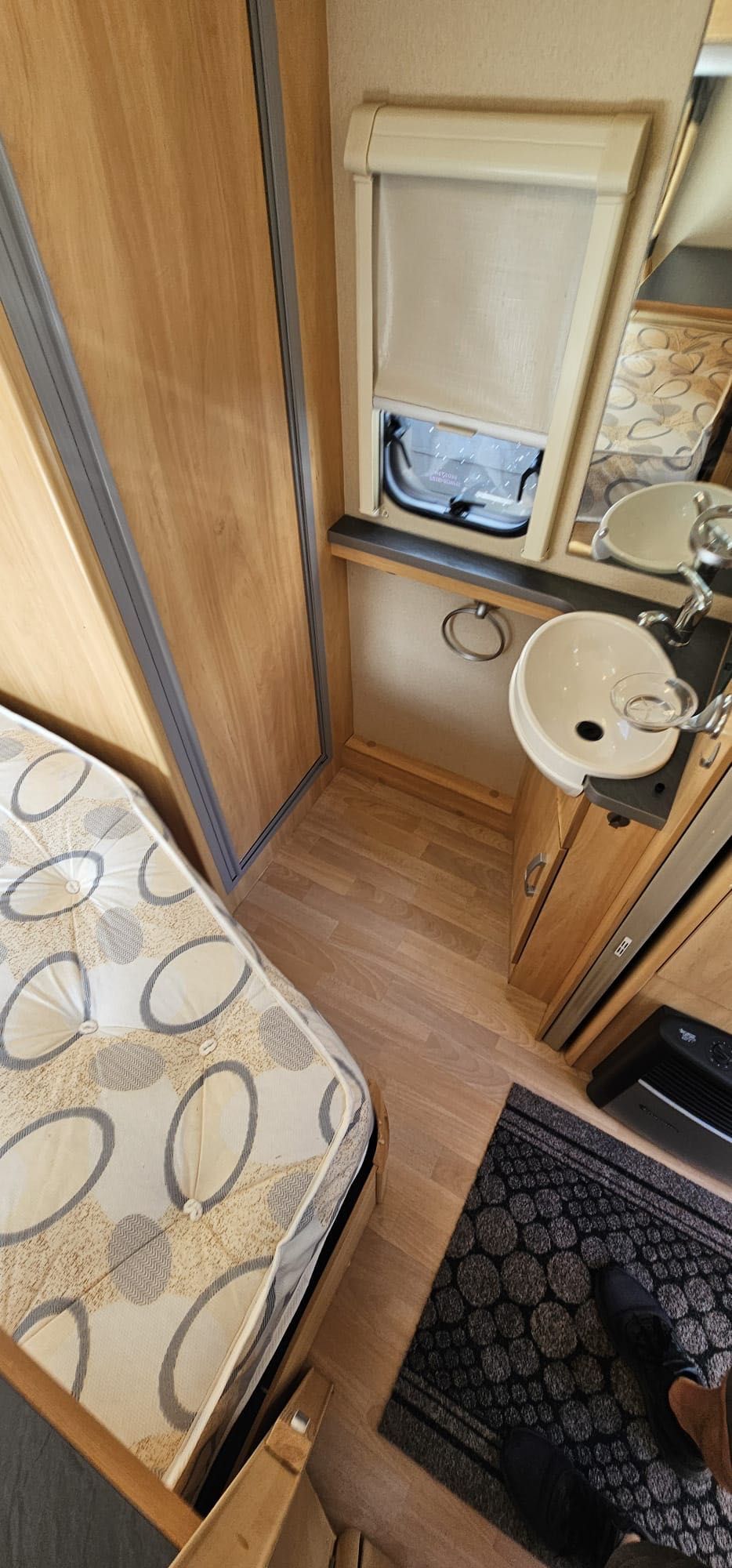 Caravana Sterling Europa 470- Impecável
