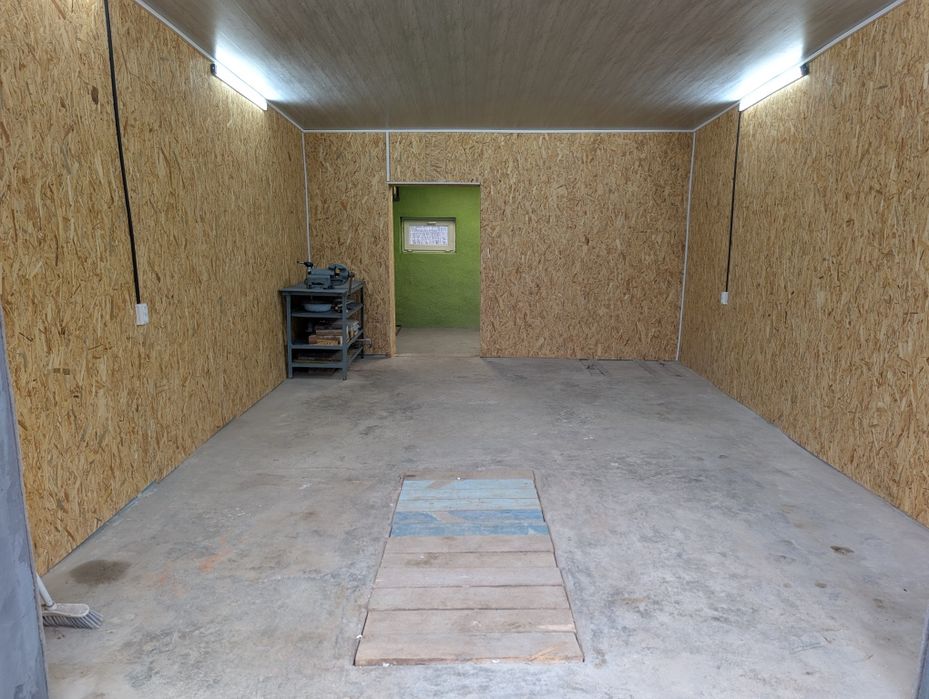 Гараж 6х4 с комнатой 4х2.2 Космонавтов , швейная фабрика