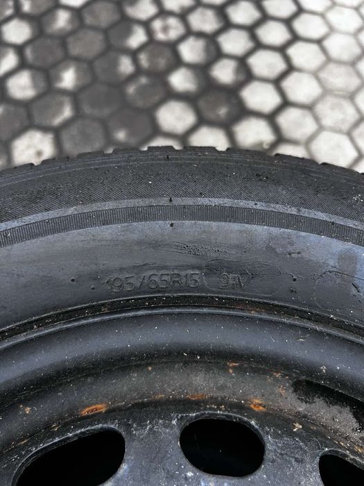 2 szt Citroën/Peugeot Koła stalowe felgi + opona całoroczna 4x108