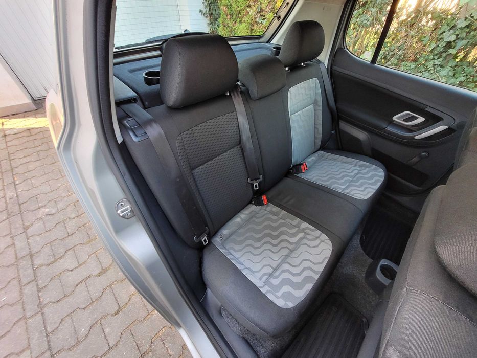 Skoda Fabia 1.2 Benzyna 70 KM Opłacony Klimatyzacja Alufelgi Hak