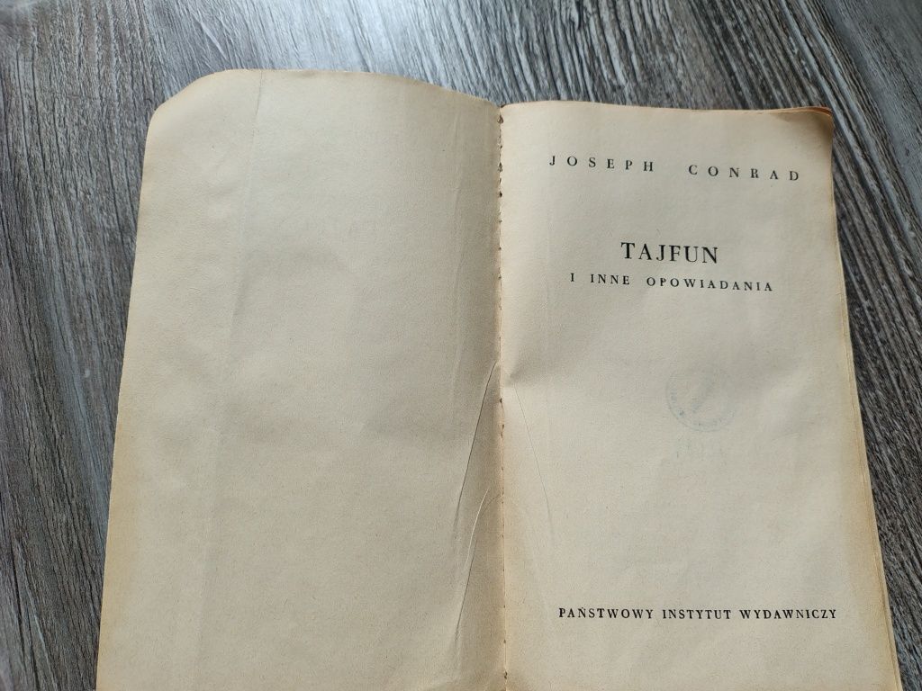 Tajfun i inne opowiadania Joseph Conrad