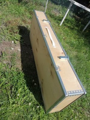 Skrzynie drewniane z raczka