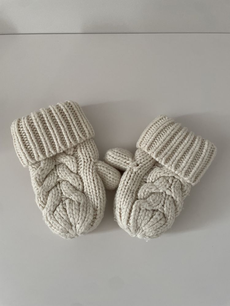 Теплі рукавички Gap (розмір 1)