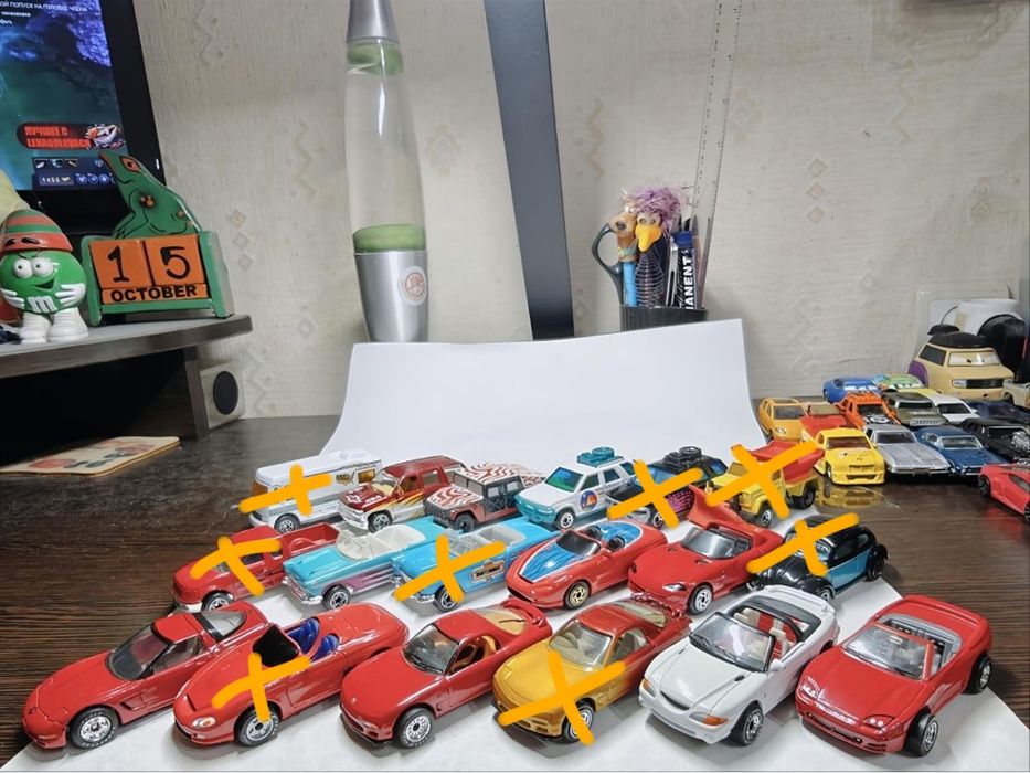 Машинки модели Ford Chevy Mazda premium real riders