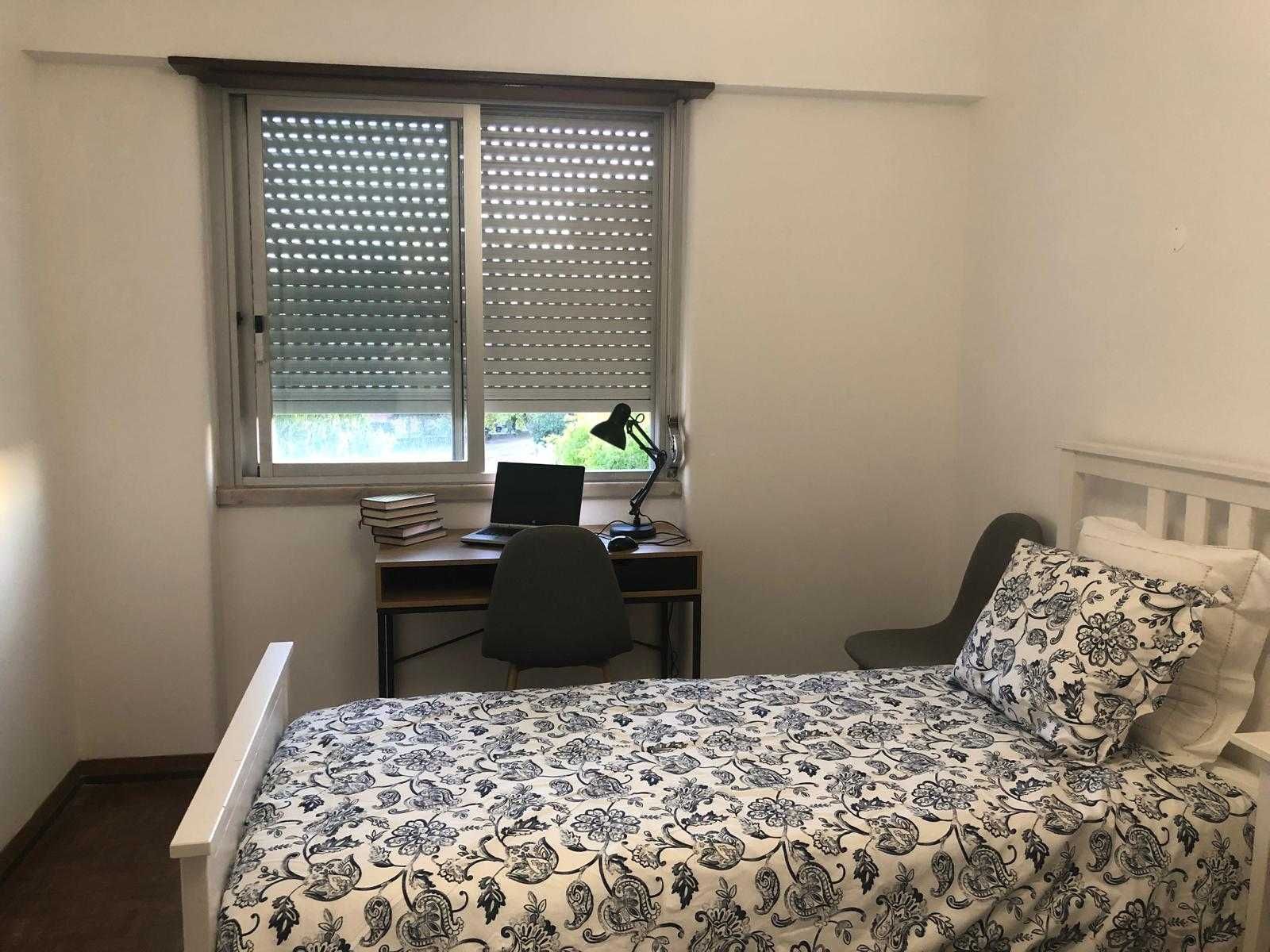 Quarto no Lumiar - ocupação uma ou duas pessoas