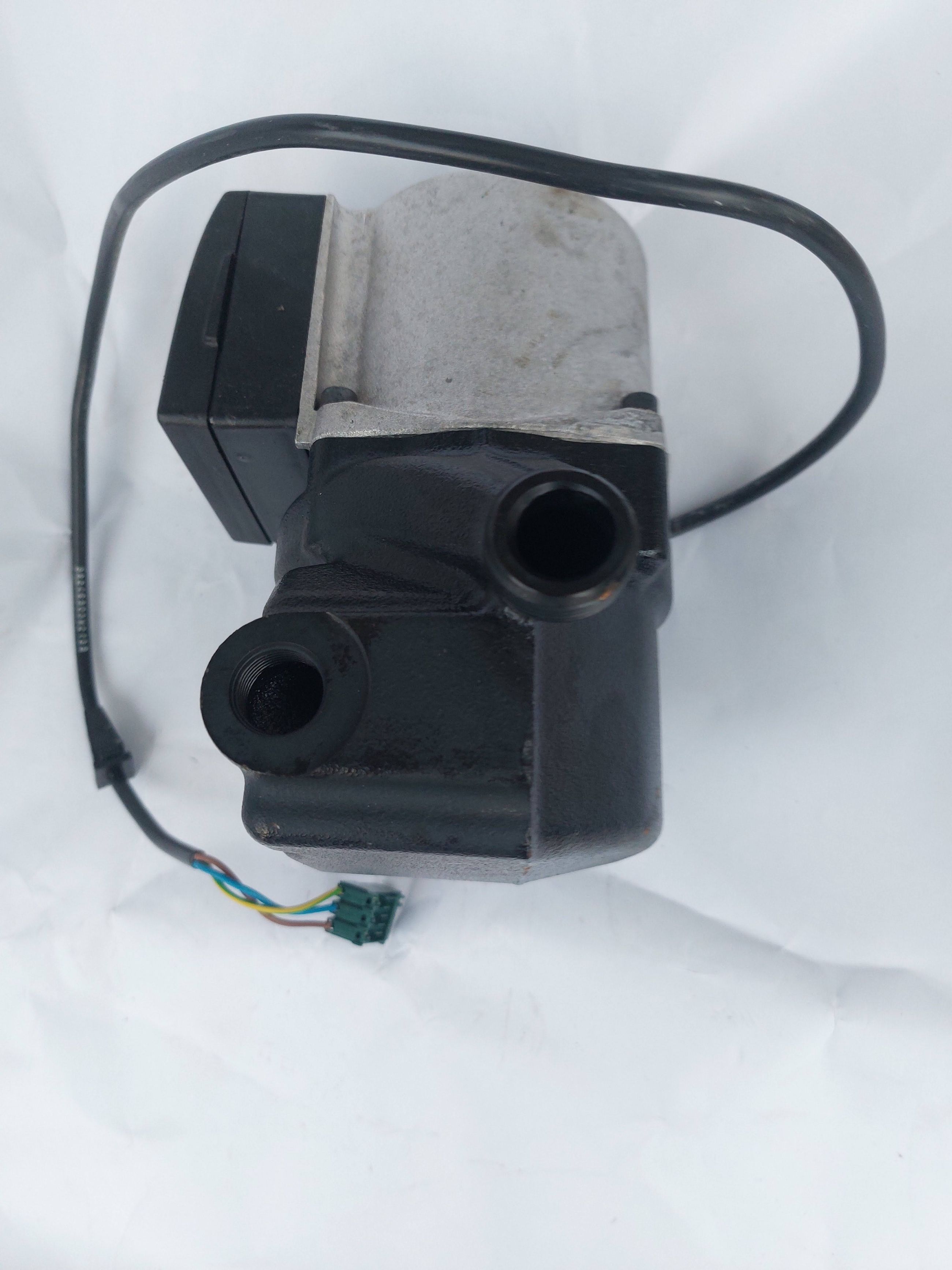 Pompa Grundfos VAILLANT VP5/2-ze15 nowa