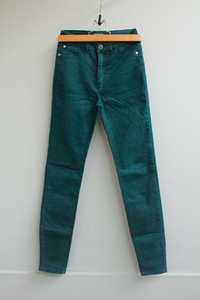 calças skinny pull&bear