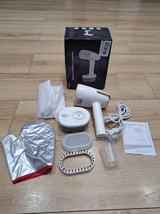 Prasowarka ręczna Steamer parownica 1800 W, 350 ml - Biała