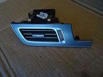 Kratka nawiewu lewa Mercedes W212 Lift