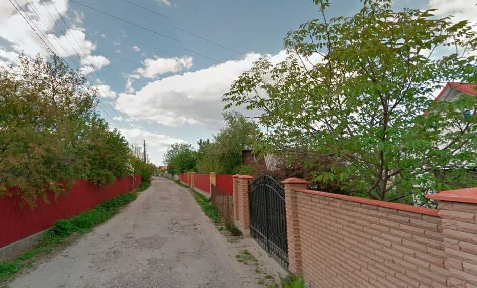 Білогородка вул.Кірова 30сот на ділянці старий будинок 65м2,світло,газ