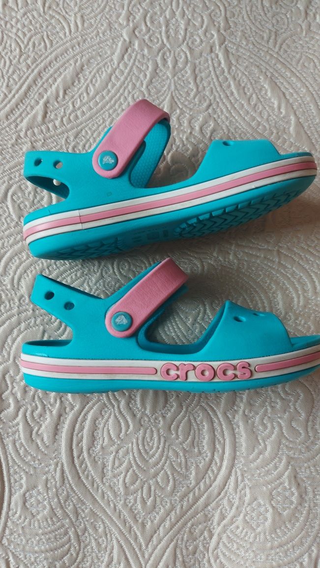 Crocs. Босоножки.