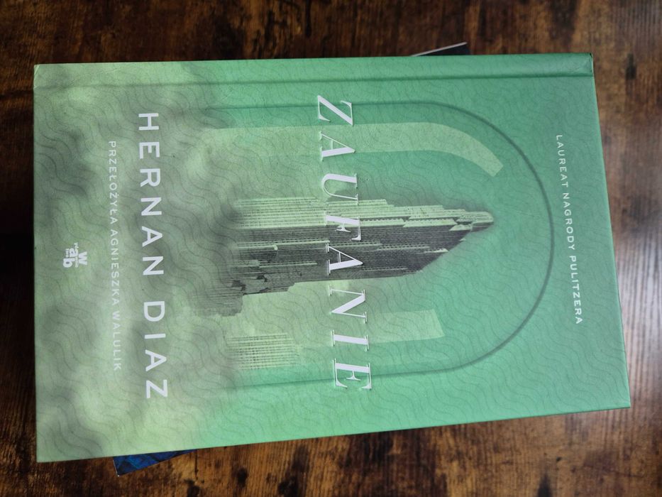 Zaufanie Hernan Diaz