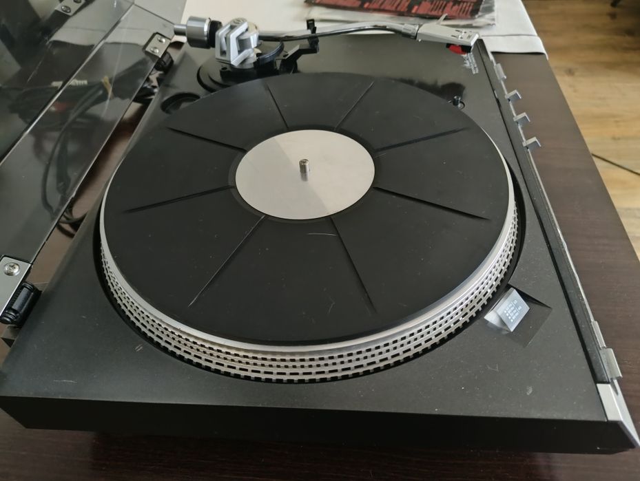 Gramofon Fisher MT 6340