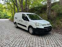 Citroën Berlingo 1.6 HDI 90 KM-3 osobowy  Wersja Długa L2 ( paka 2m )