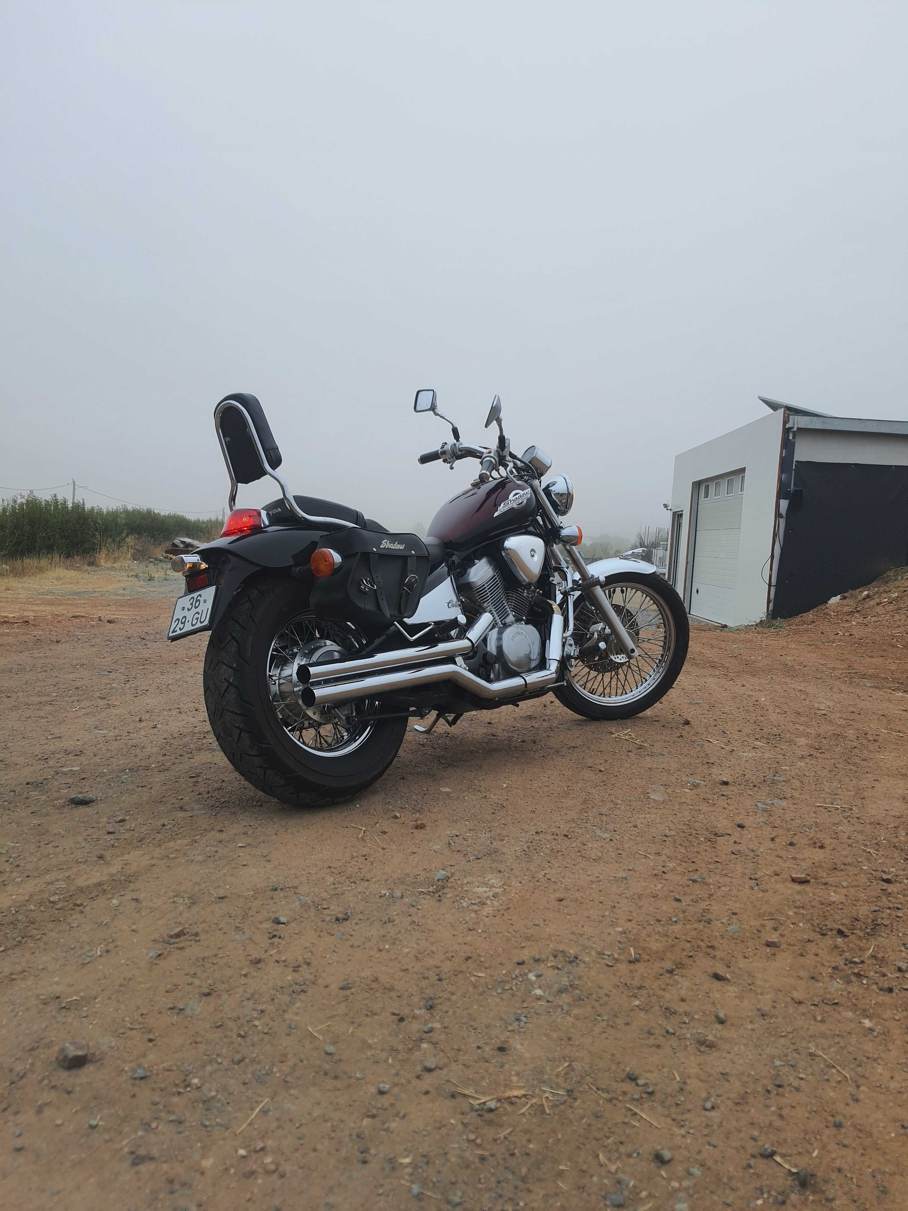 Vendo Shadow VT 600 !