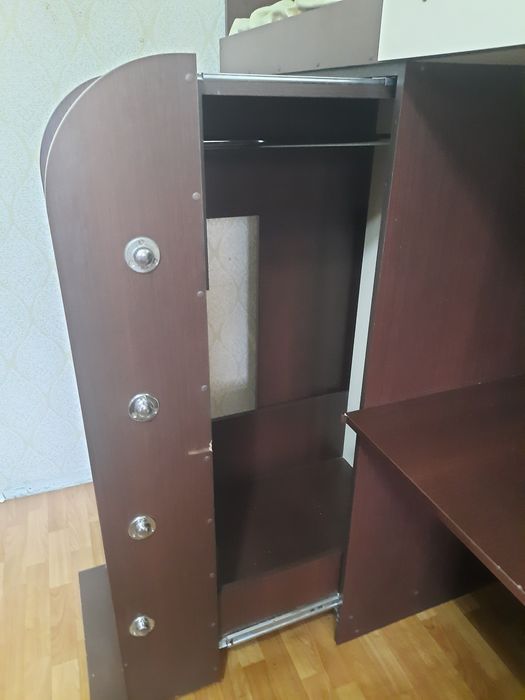 Кровать б/у гарний стан