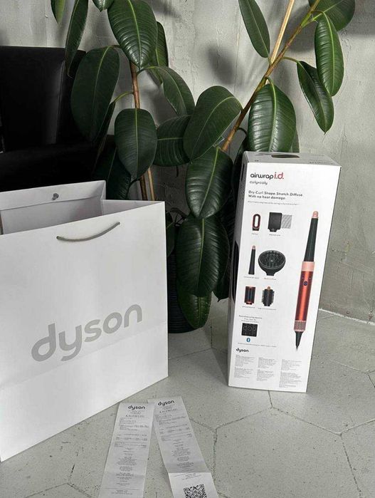 Новий Мультистайлер Dyson HS08 Strawberry bronze