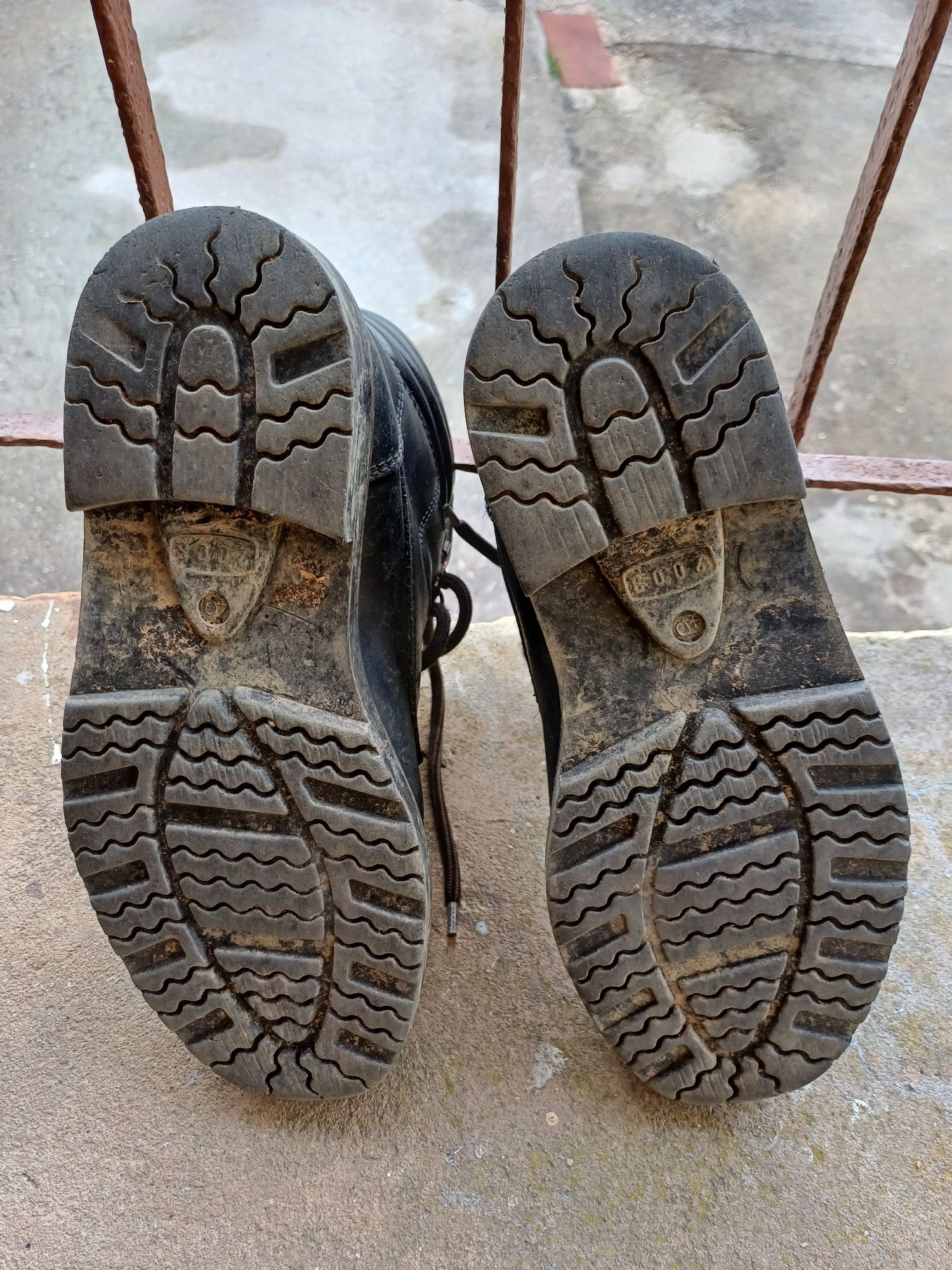 Bota castanha T.40