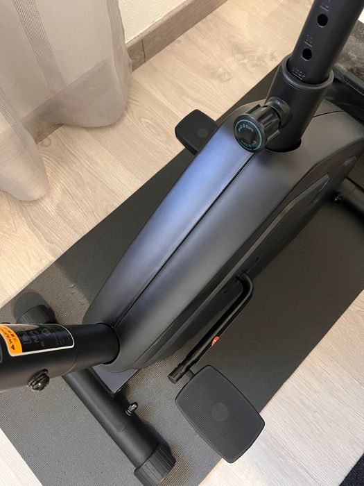 Bicicleta de Ginásio Domyos Essential 03