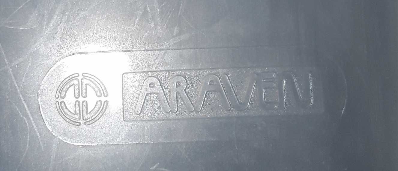 Caixas de arrumação de plástico com gavetas - marca Araven