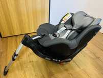 Fotelik obrotowy Britax Römer Dualfix M i‑Size 40 - 105 (-18kg) Isofix