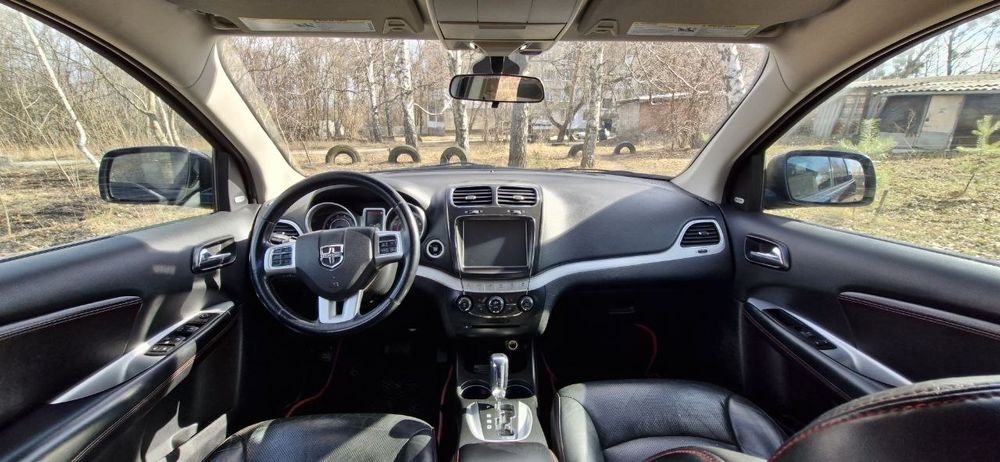 Продам  dodge journey 3,6 Gt