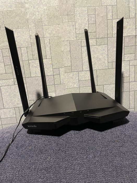 Маршутизатор Tenda AC10