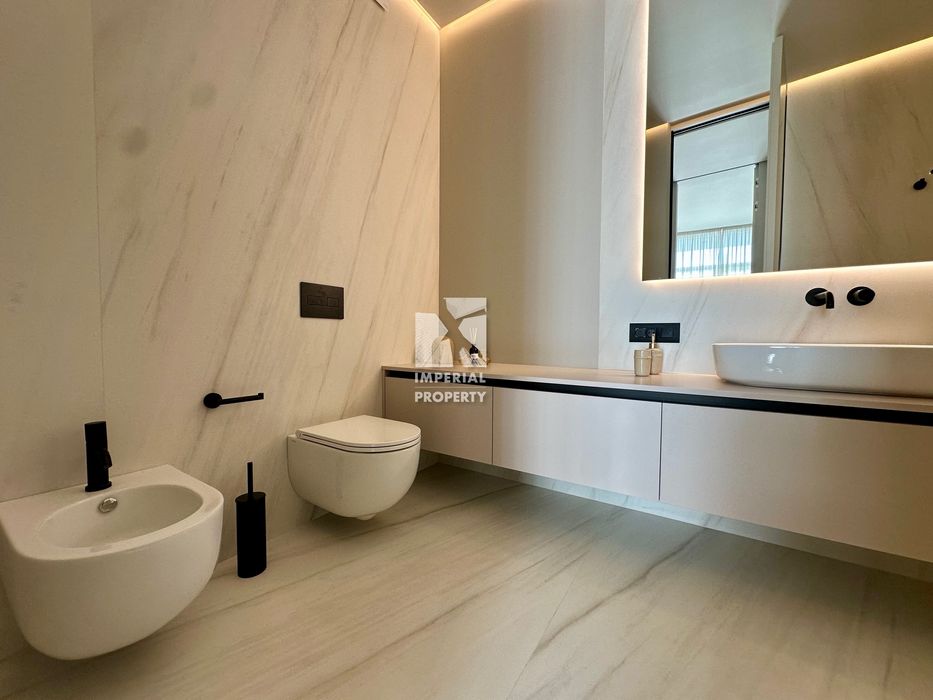 Продаж панорамного дизайнерського пентхауса в "ЖК Crystal"