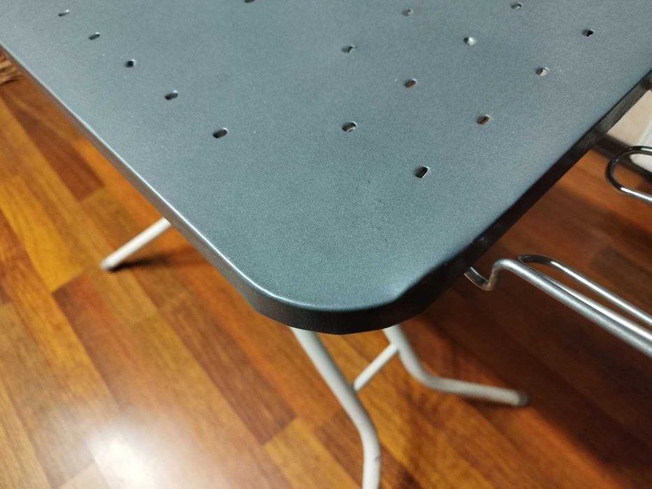 Гладильна дошка металева