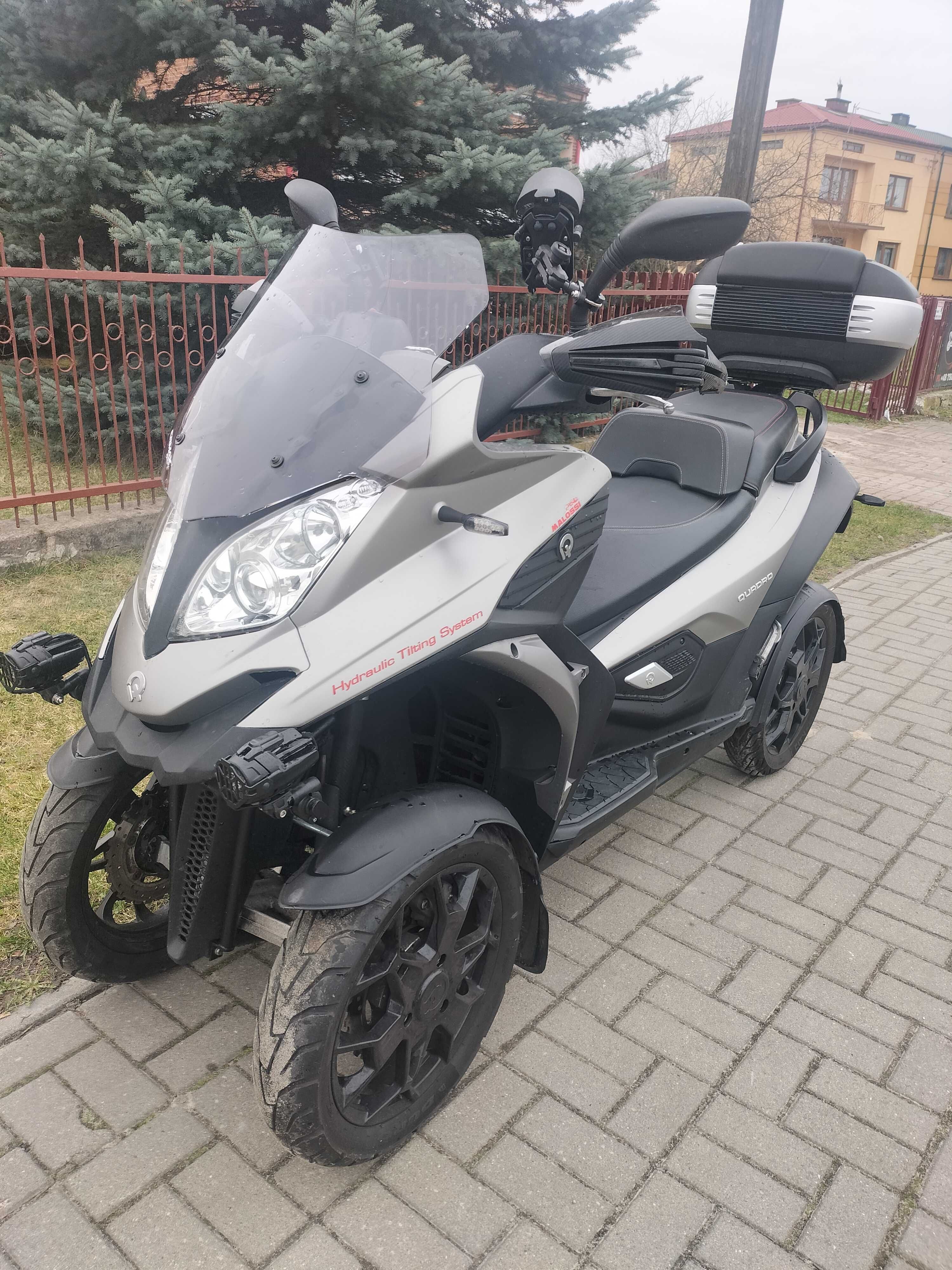 Quadro qv4 350 z 2016r. Sliczny.