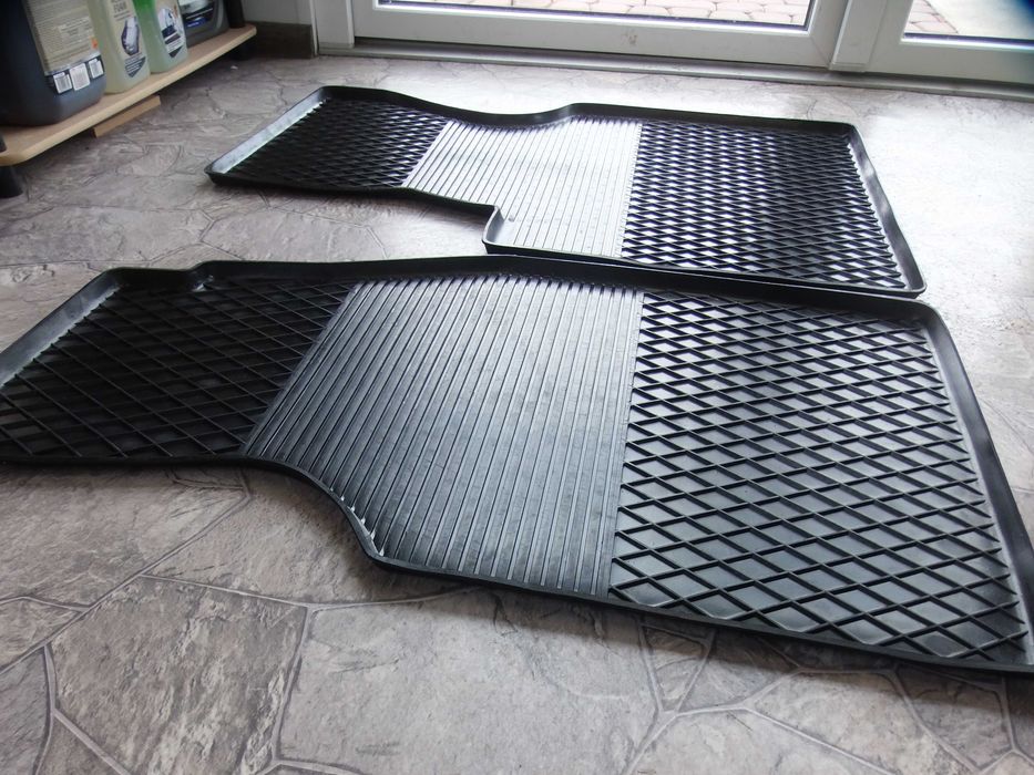 Dywaniki Gumowe Korytka VW Volkswagen Transporter T4