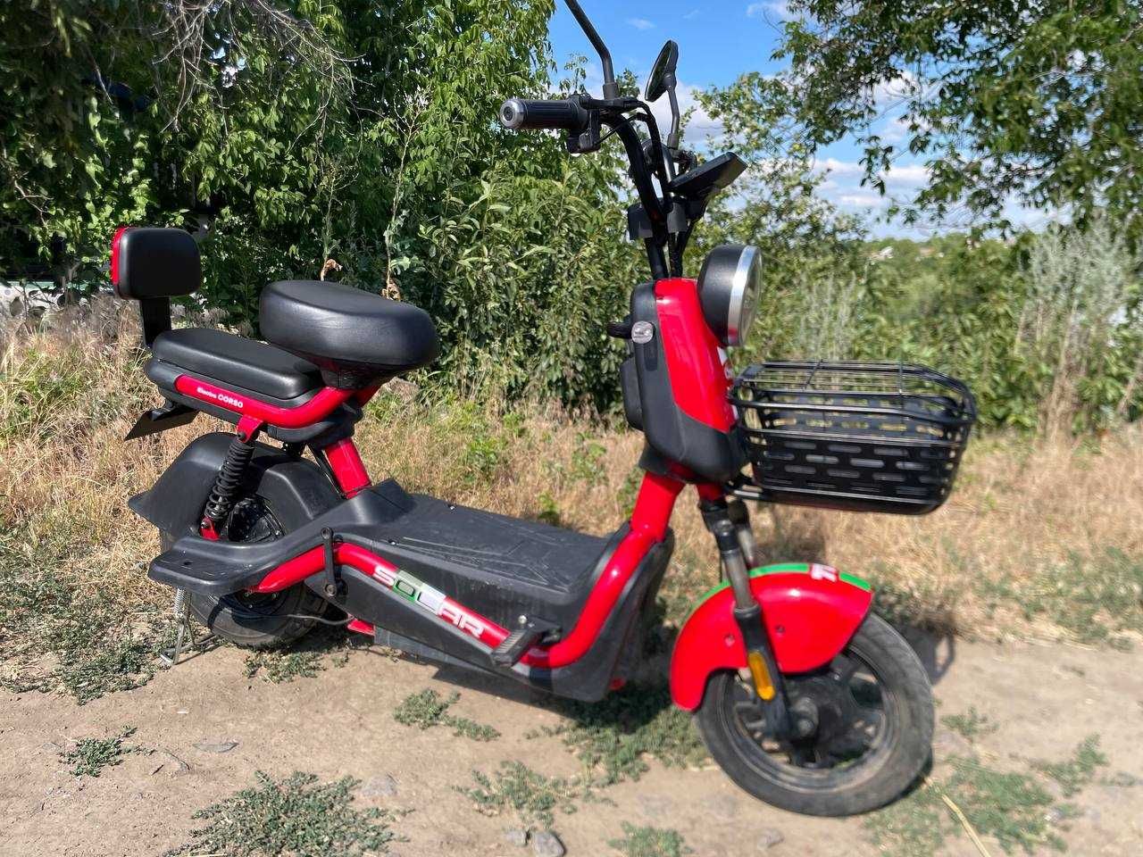 Електроскутер з пердалями Corso Solar 500W