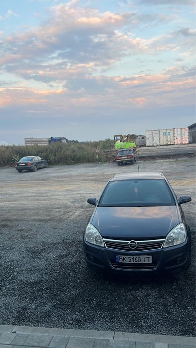 Продам Opel astra h