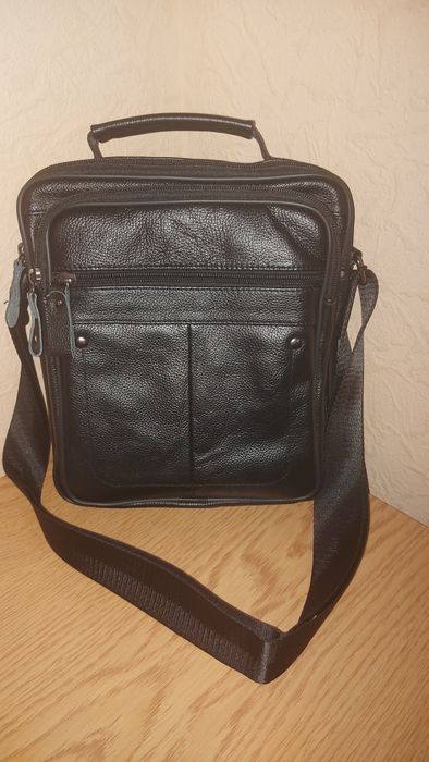 Чоловіча сумка через плече з натуральної шкіри