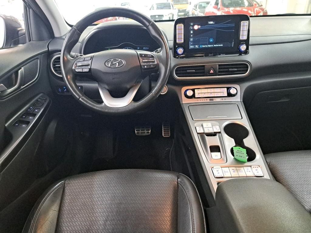 Hyundai Kona 64kW