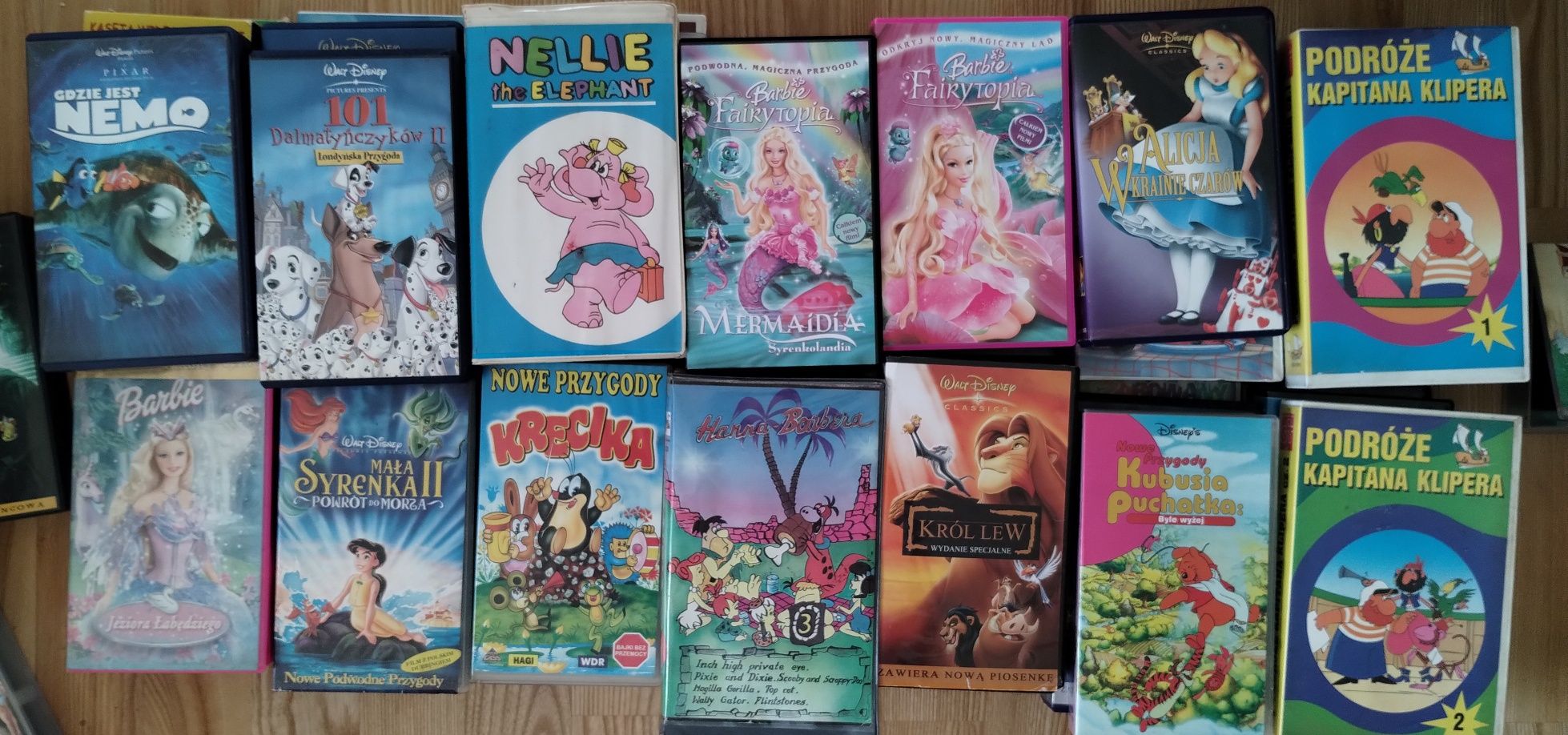 Bajki na kasetach VHS kasety wideo pakiet