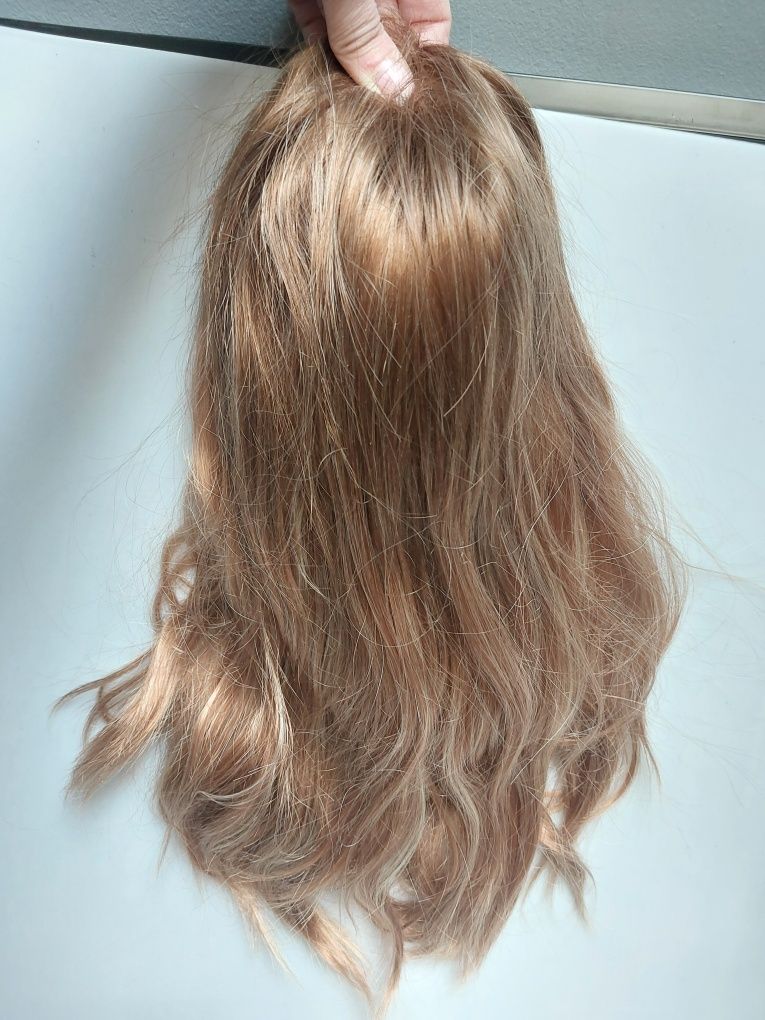Nowa peruka Qnbiar miedziane i blond pasemka hak naturalne włosy