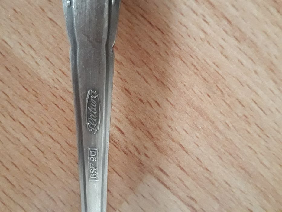 Posrebrzane stare sztućce Rostfrei BSF 90 w walizeczce 12 szt.